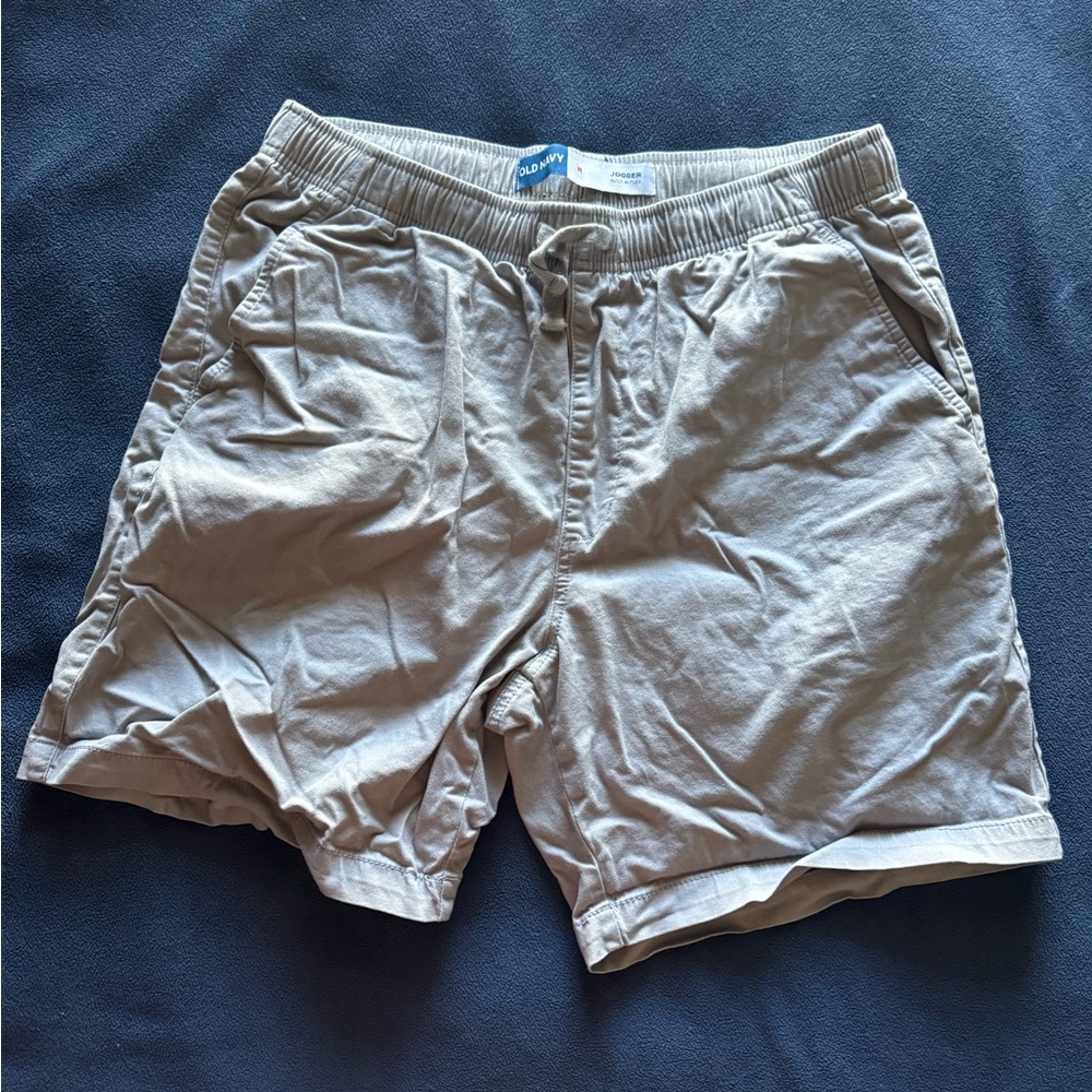 Old Navy Men's Light Brown Cargo Shorts